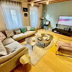The Stables Premium Center Apartament *